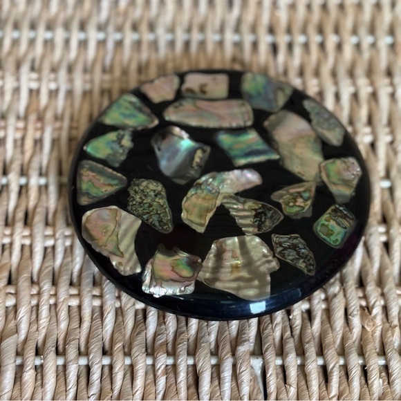 70's Abalone Shell Trivet Hot Plate - 70's Abalone Plant Stand  - Abalone Trivet - Picture 7 of 9